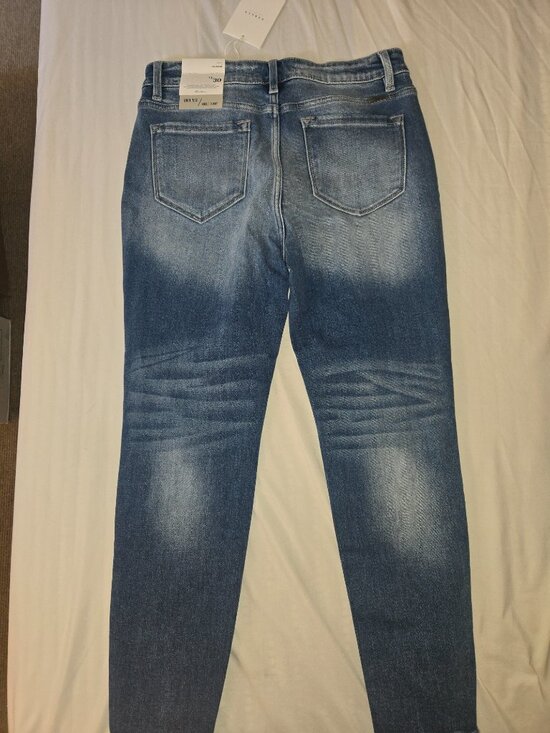 KanCan Jeans - Picture 2 of 2